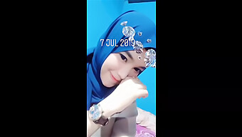 Sensual Indonesian Princess On Bigo Live