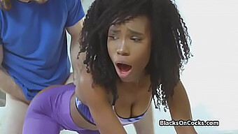 Follada Interracial Hardcore Con Una Caliente Chica Negra