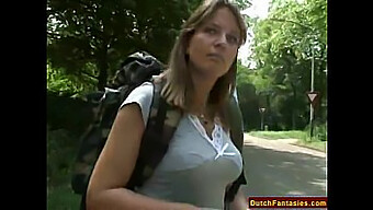 Une Milf Cougar Se Fait Baiser Brutalement Dans Un Parc Hollandais