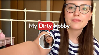 Дразнение И Удовольствие: Сольная Сессия С Leni_lizz - Mydirtyhobby