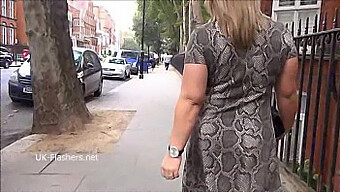 La Plantureuse Européenne Ashley Riderukf Éclate Dans Les Rues