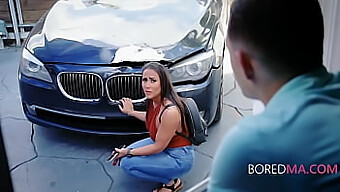 ¡la Caliente Milf Latina Carmela Clutch Se Lleva La Caída Por Error De Su Hijo!