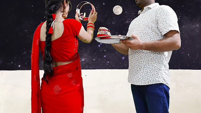 คู่รักอินเดียฉลอง Karva Chauth ด้วยความสุขทางปาก