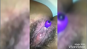 Garotas Com Paus Grandes E Brinquedos Transam Neste Vídeo Asiático