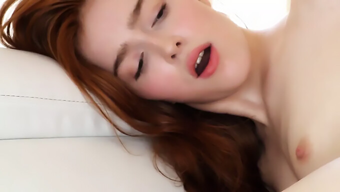 Kijk Hoe Jia Lissa Een Perfect Orgasme Beleeft In Deze Video