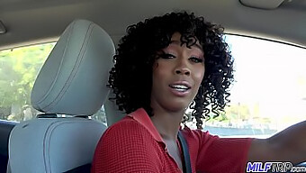 Milftrip Misty Stone Får En Het Utlösning