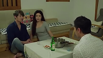 Invitație Erotică Tipa 2 (2019) Pe Osiris Hd